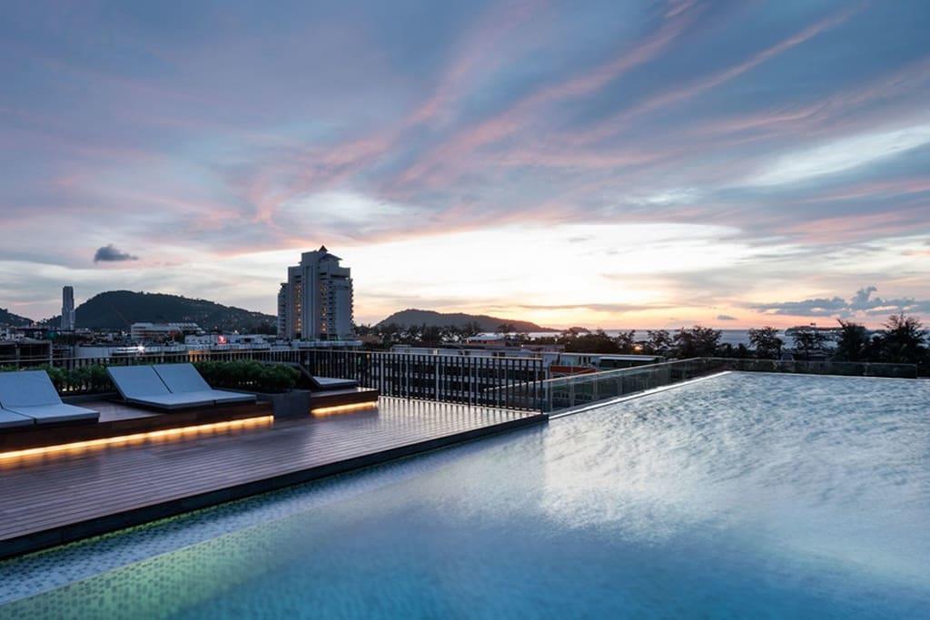 The Deck Patong Condo By Joy Buitenkant foto