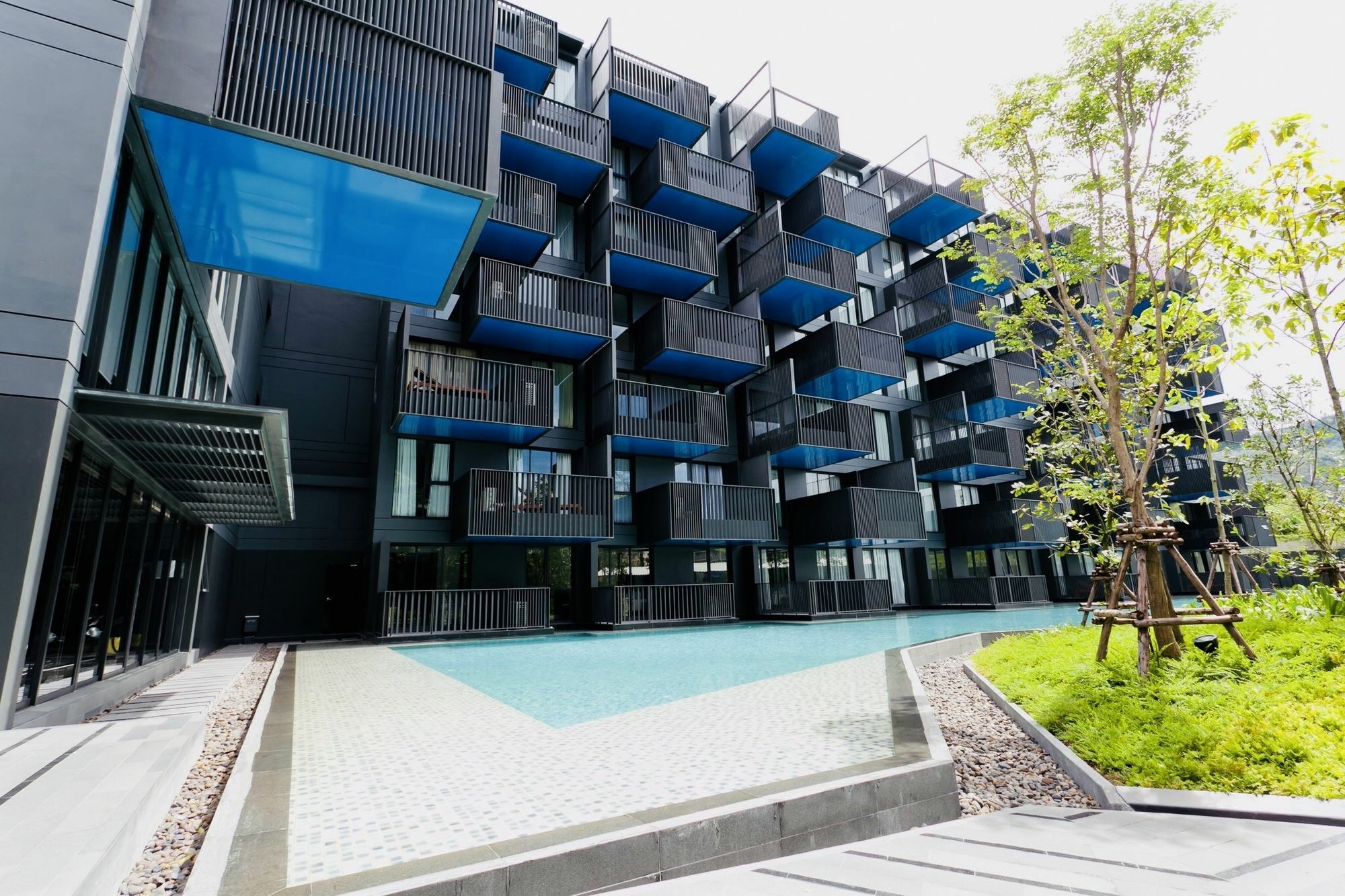 The Deck Patong Condo By Joy Buitenkant foto